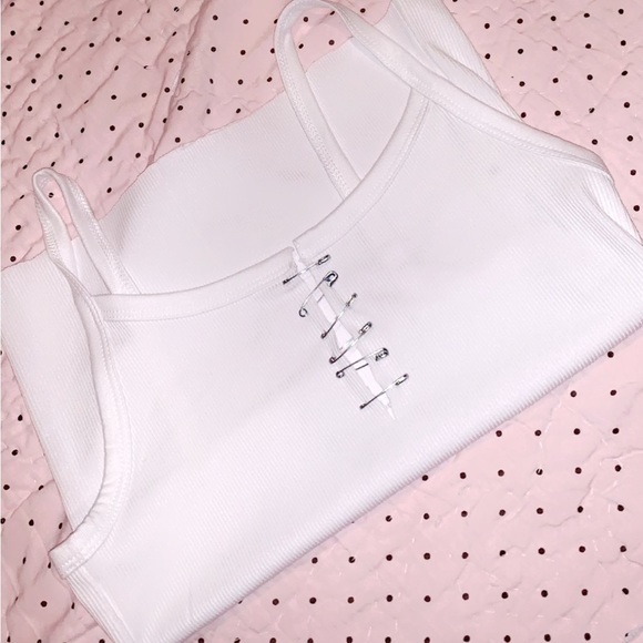 Safety Pin tanks - Picture 1 of 1